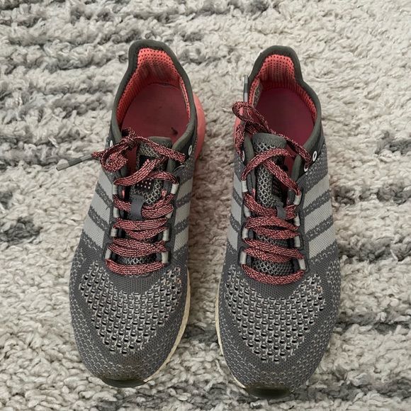 Adidas Cosmic Boost - Picture 2 of 7